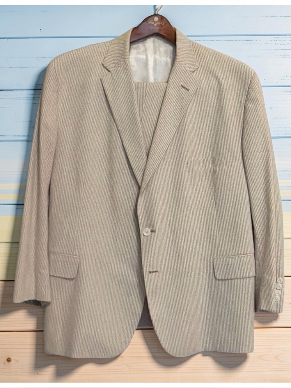 Tom James Inocente Summer Lightweight Seersucker Suit | Tan & Cream | Classic